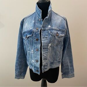 BDG Urban Outfitters Distressed Blue Denim jean Jacket size Small